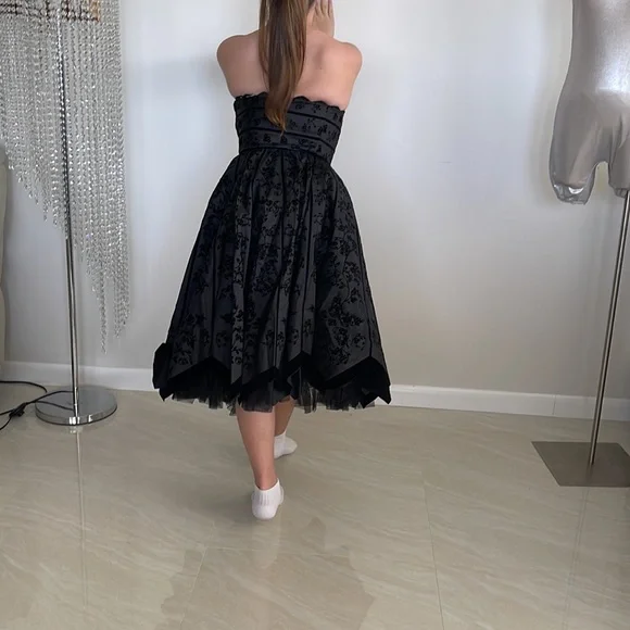 NWT! Betsy Johnson black dress size 8 fits S or size 6